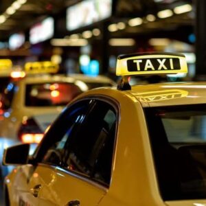 Arti Mimpi Mengendarai Taksi atau Supir Taksi Pertanda Masa Depan