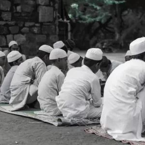 Makna Mimpi Masuk Pondok Pesantren Jadi Santri